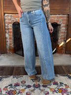 Sloane Wide-Leg Jean